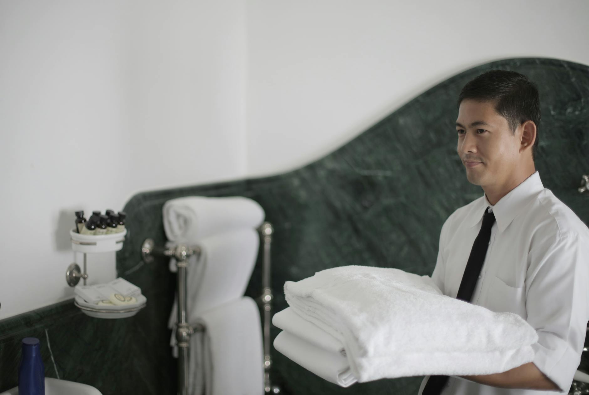 Cum întreții prosoapele de hotel pentru durabilitate maximă