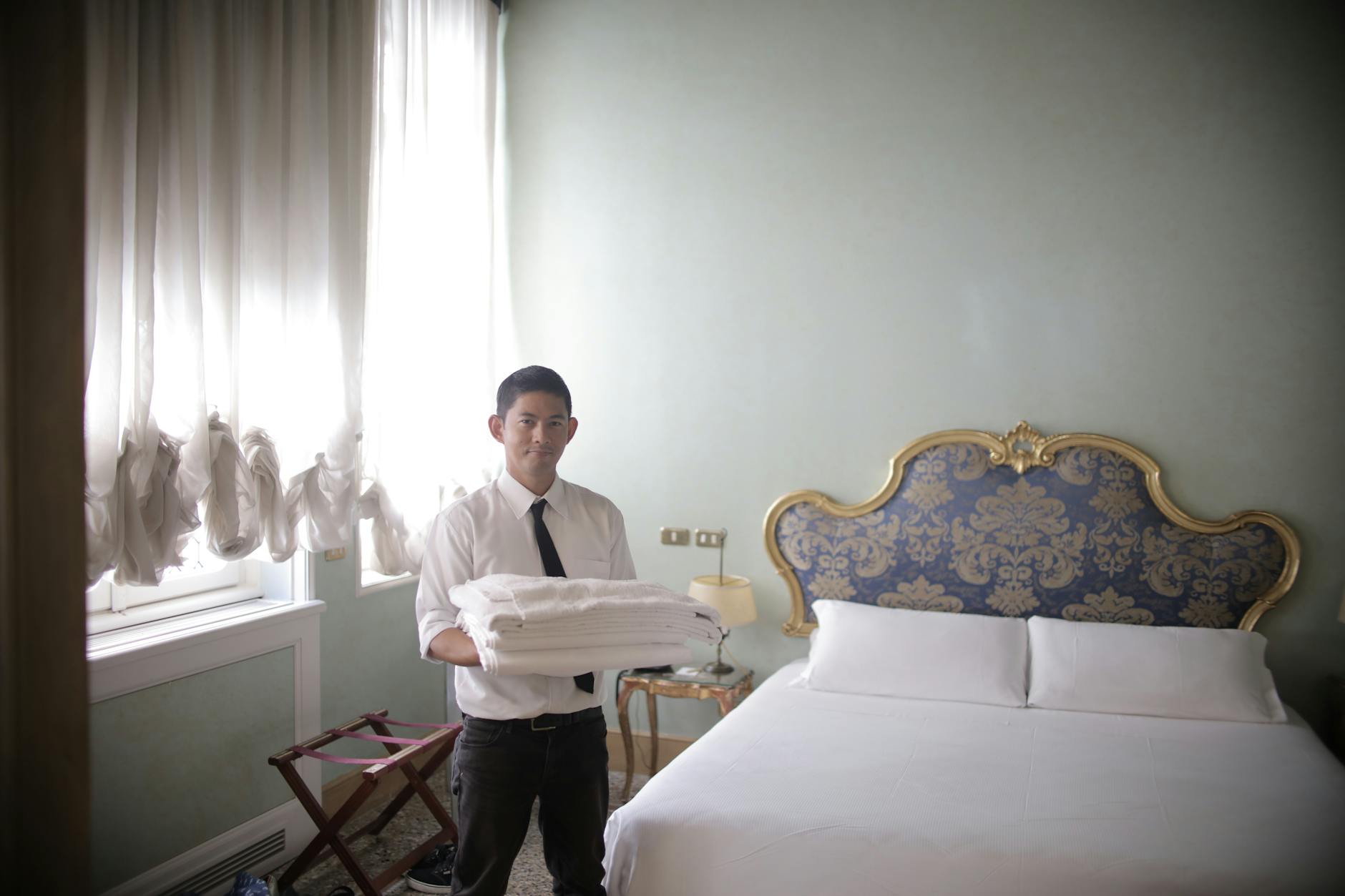 Echiparea completă a unei camere de hotel: Lista de textile necesare