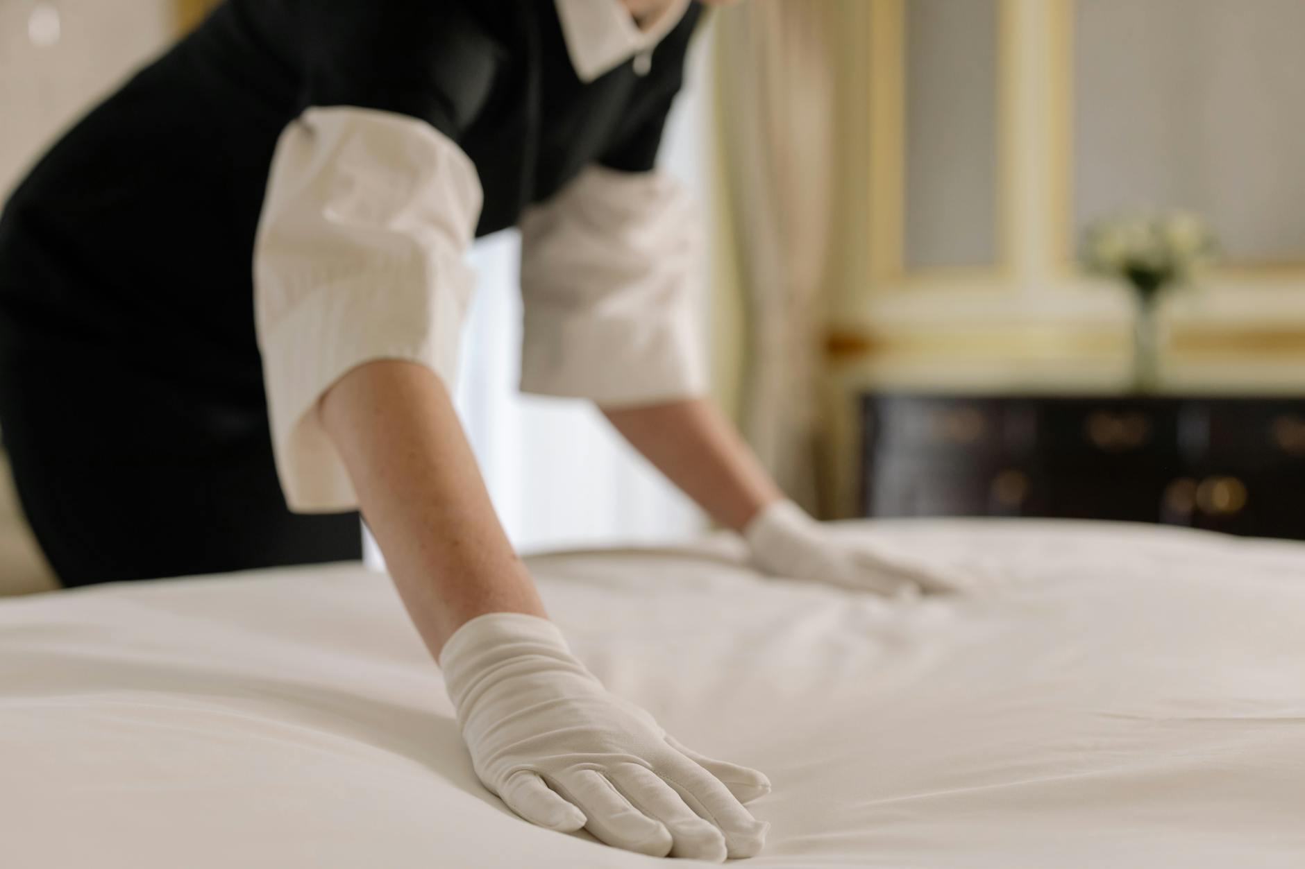 Materialul ideal pentru cearșafurile de hotel: Ghid tehnic